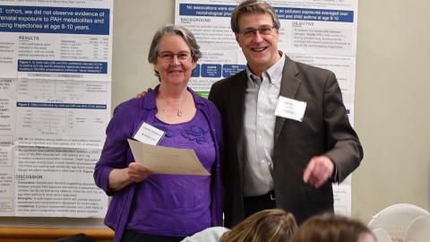 Joel Kaufman presents Lianne Sheppard with an award